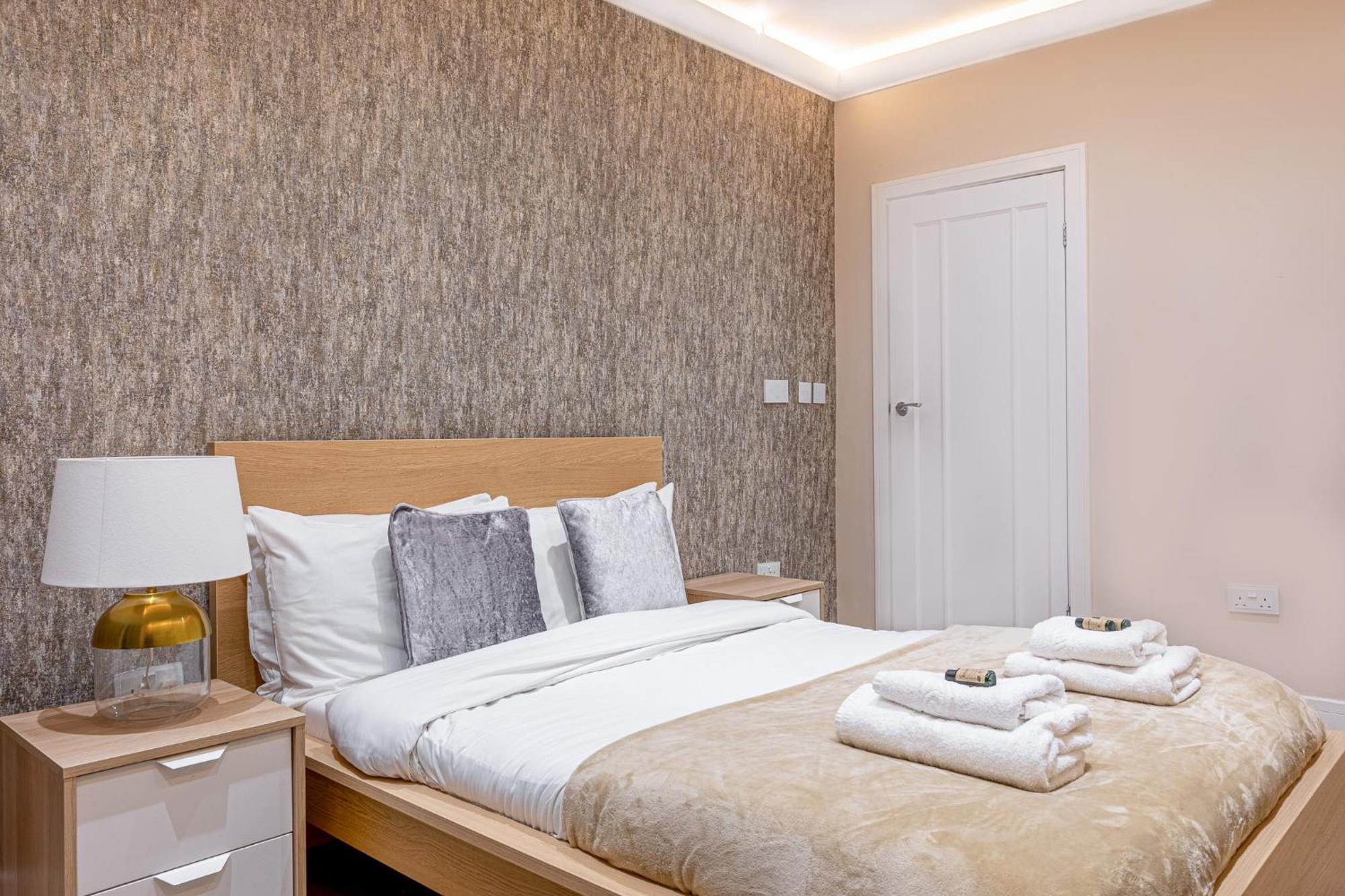Modern 4 Bdr 3 Bth Apt Minutes From Edgware Road Лондон Экстерьер фото