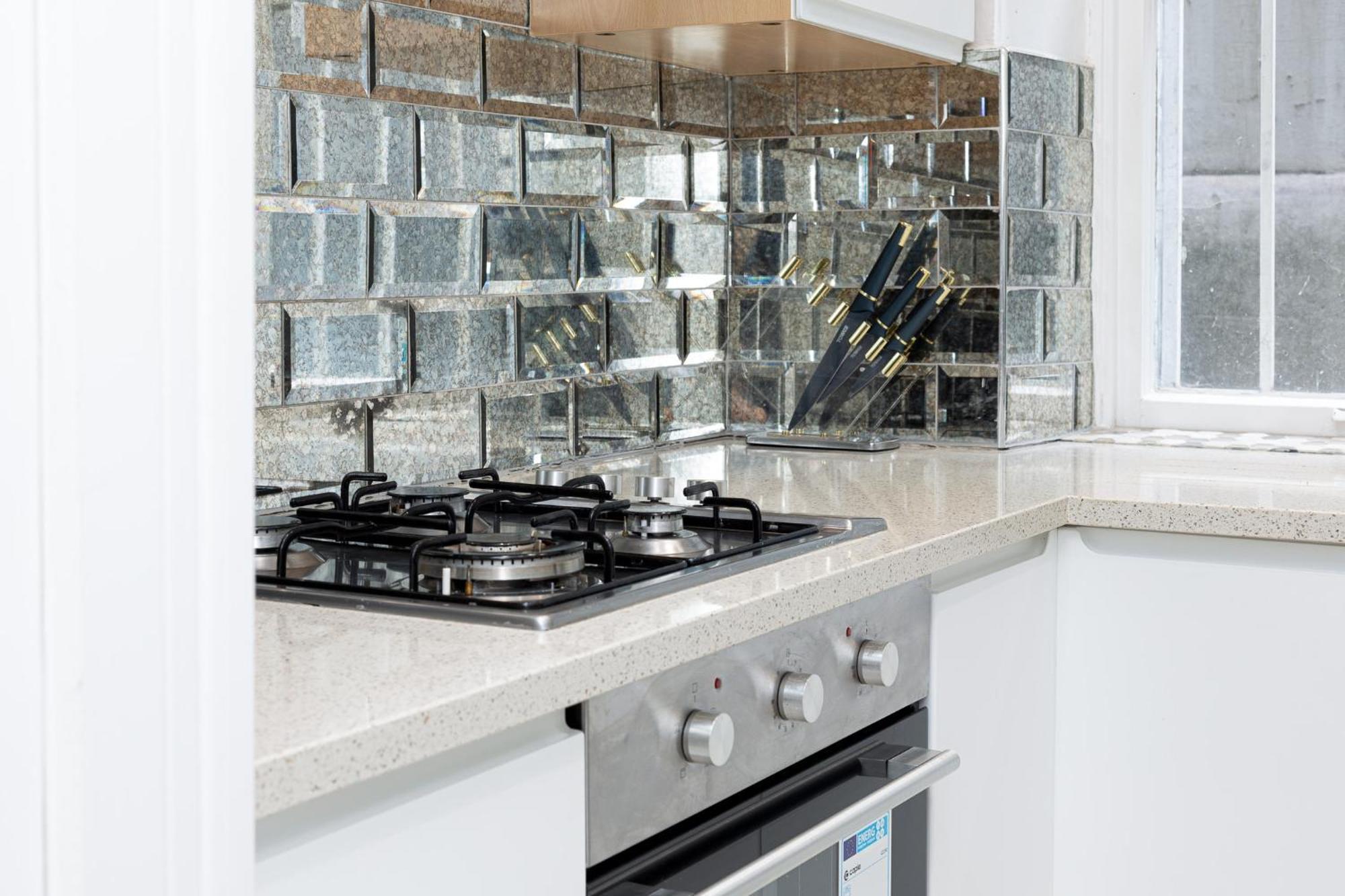 Modern 4 Bdr 3 Bth Apt Minutes From Edgware Road Лондон Экстерьер фото